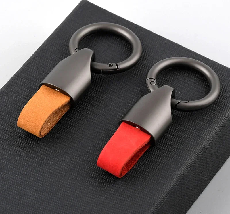 porte cle deux models rouge ocre